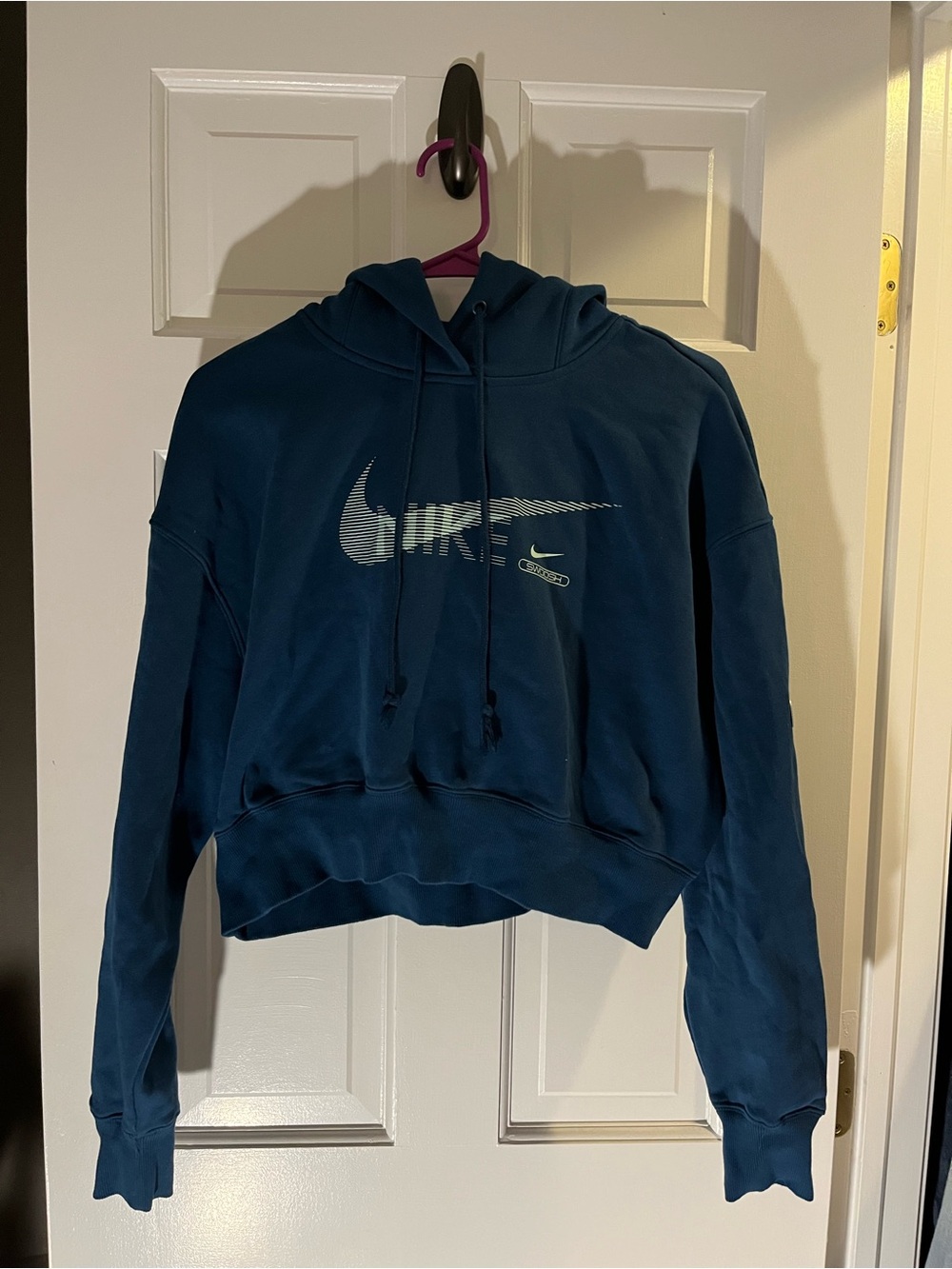 Nike Teal Cropped Pullover Hoodie with Swoosh medium